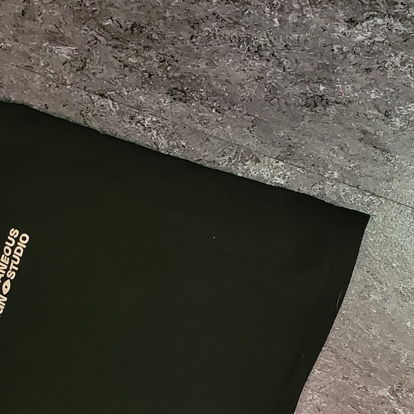 Made in USA. MISC. DESIGN STUDIO. Tee-shirt size XL - Picture 13 of 16